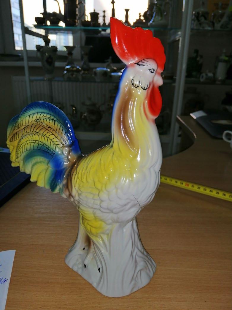 818